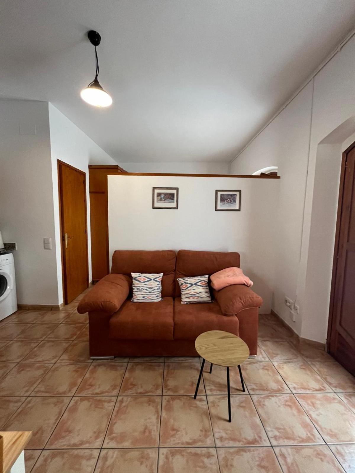 Apartament Can Mingu 2On Pis バサルー エクステリア 写真